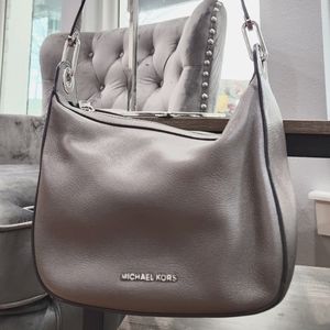 Michael Kors Raven Cinder Leather Medium Messenger Bag